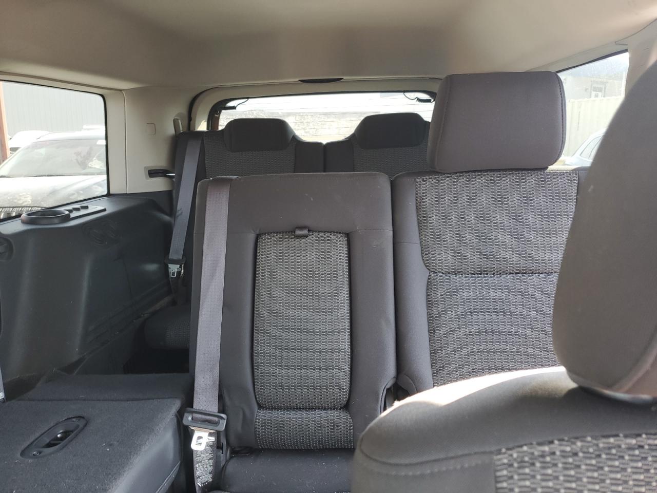 2009 Jeep Commander VIN 1J8HG48K29C529532 Copart auction photo, front end damage thumbnail 10