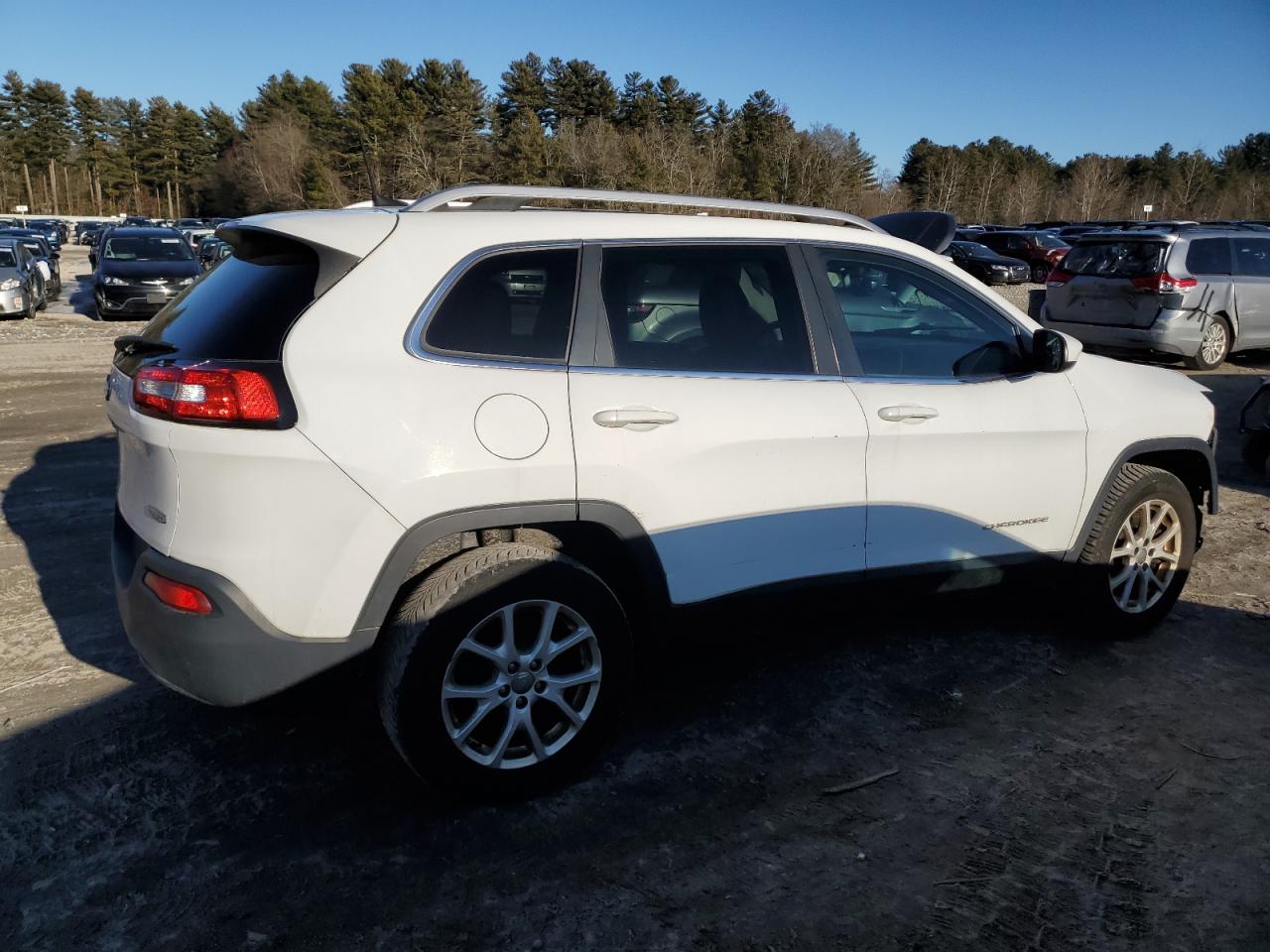 2016 Jeep Grand Cherokee VIN 1C4PJMCB6GW366598 Copart auction photo, front end / side damage thumbnail 3