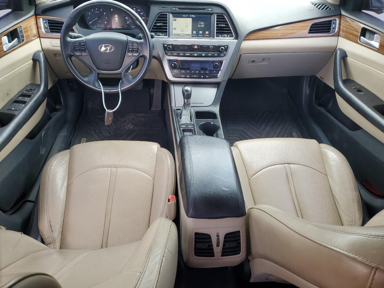 2015 Hyundai Sonata VIN 5NPE34AF4FH133783 Copart auction photo, minor dent/scratches damage thumbnail 8