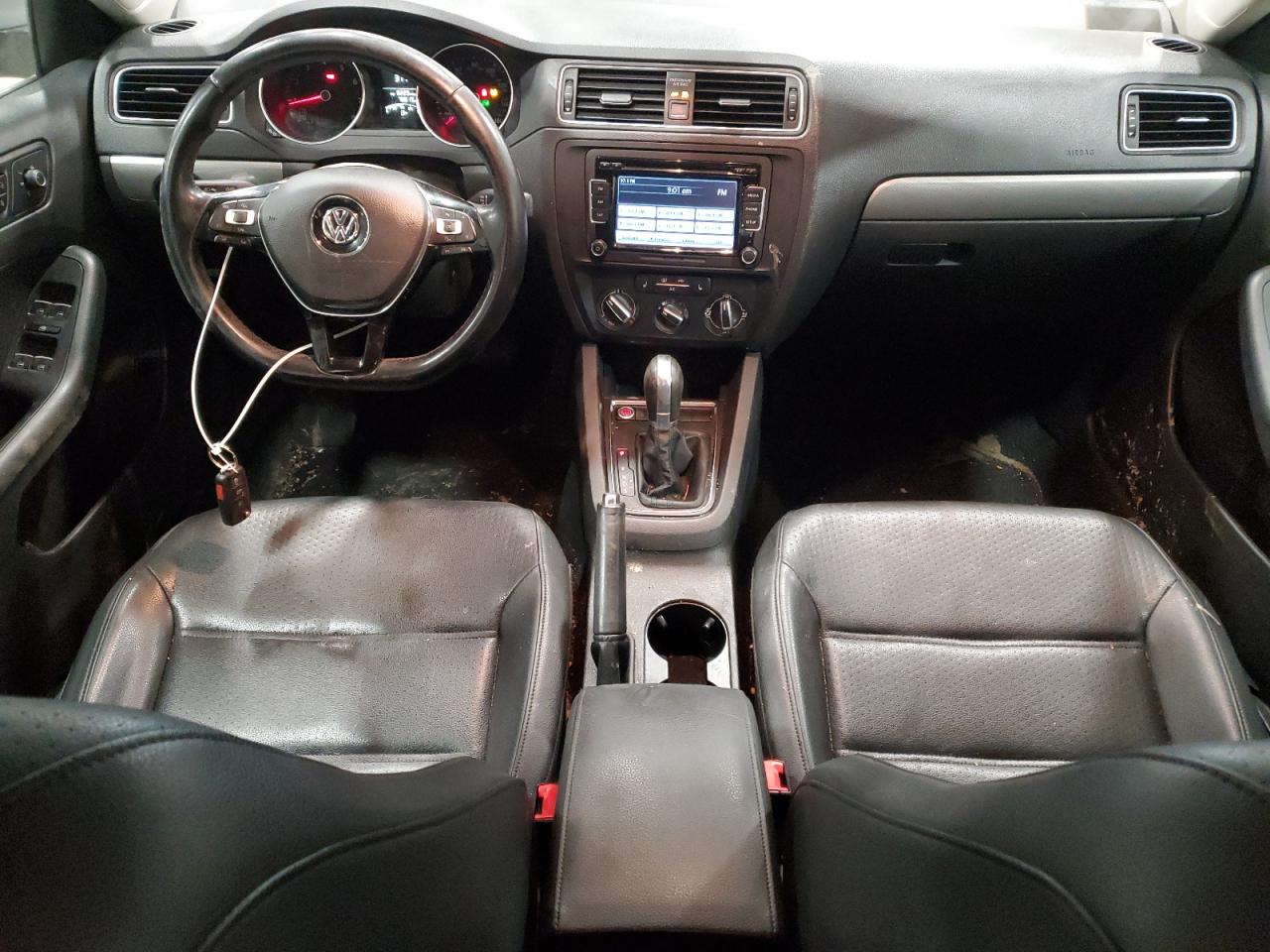 2015 Volkswagen Jetta VIN 3VWD17AJ8FM234114 Copart auction photo, front end / side damage thumbnail 8