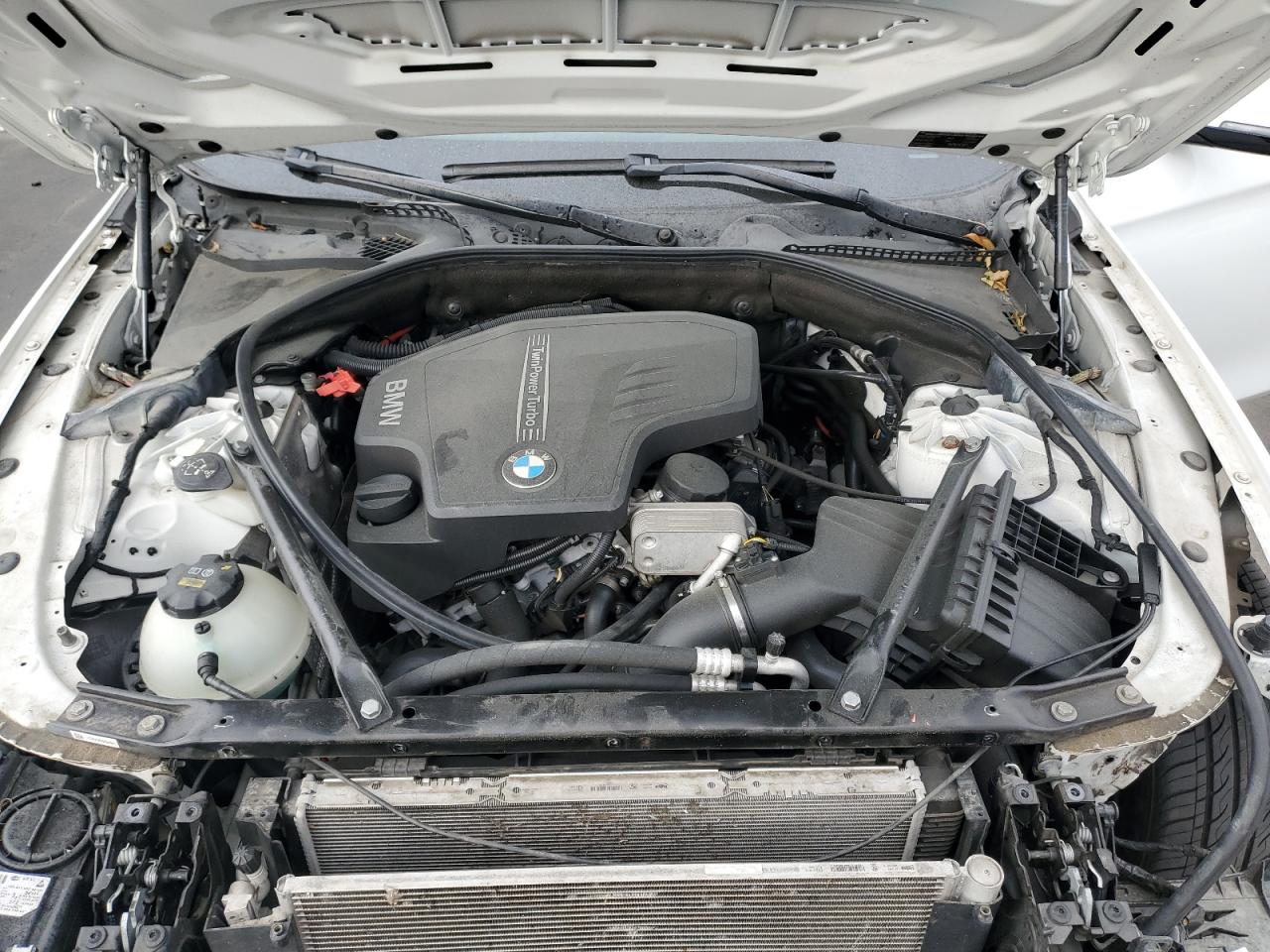 2014 BMW 5er VIN WBA5A7C50ED613980 Copart auction photo, front end damage thumbnail 11