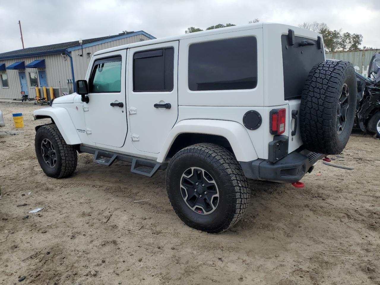 2017 Jeep Wrangler VIN 1C4BJWFG7HL531008 Copart auction photo, minor dent/scratches damage thumbnail 2