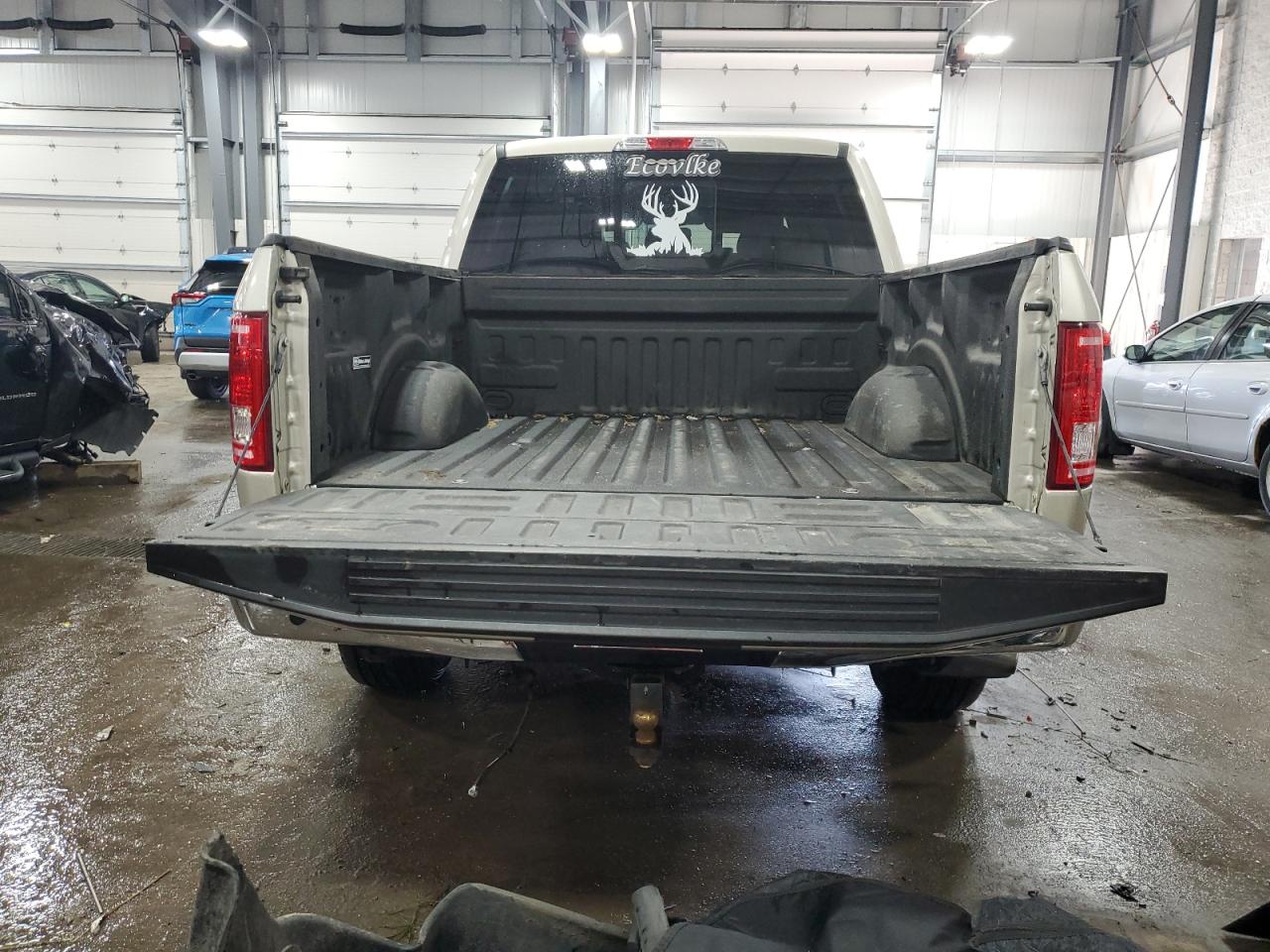 2017 Ford F-150 VIN 1FTEW1EP4HFA86552 Copart auction photo, side / front end damage thumbnail 6