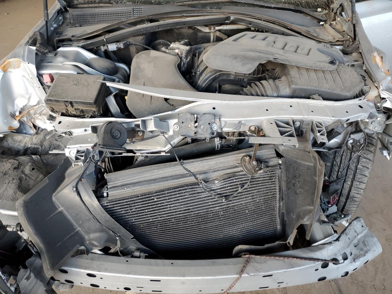 2020 Chrysler 300 VIN 2C3CCAAG2LH239334 Copart auction photo, front end damage thumbnail 11