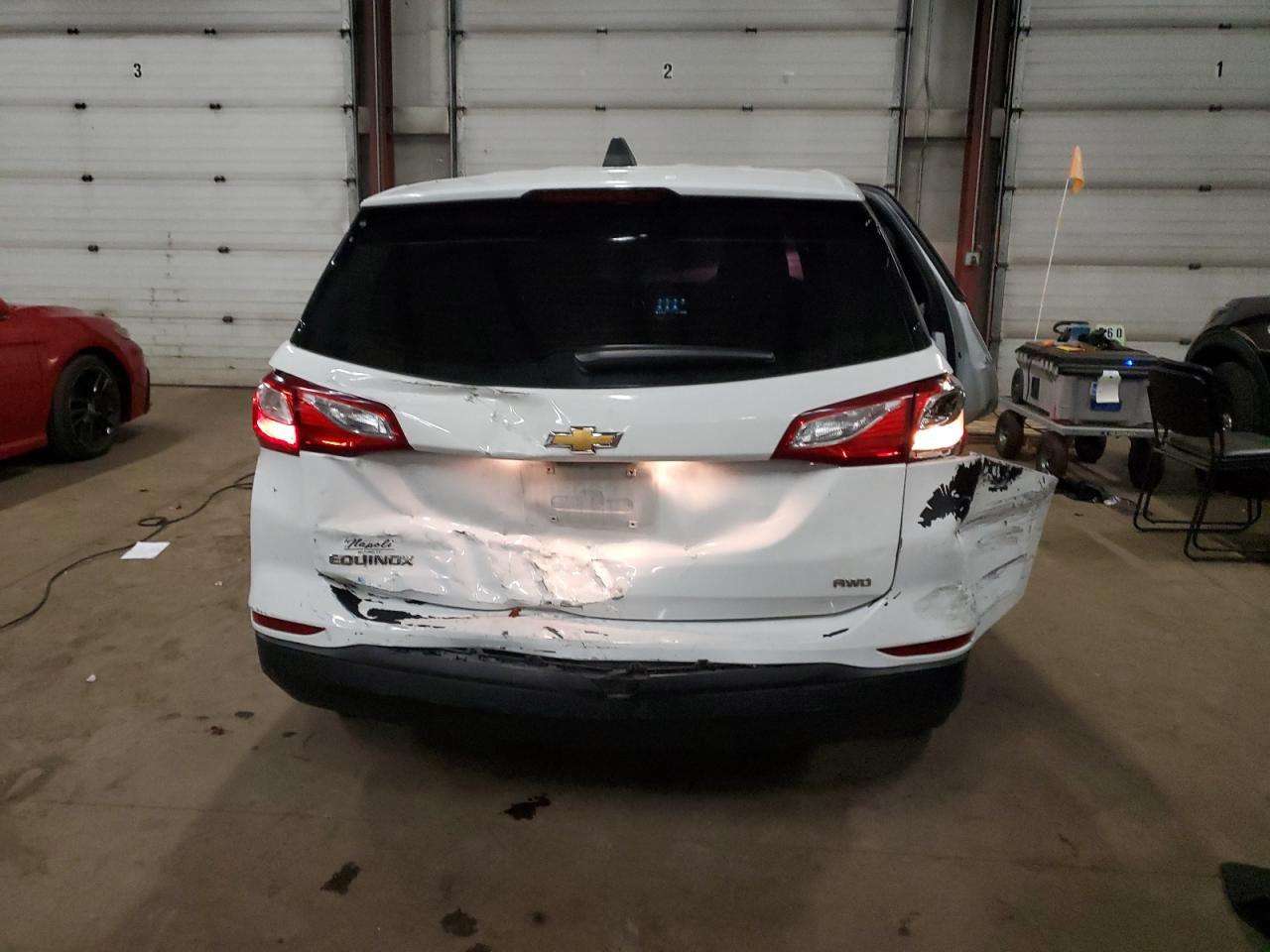 2019 Chevrolet Equinox VIN 3GNAXSEV6KS504636 Copart auction photo, rear end / side damage thumbnail 6