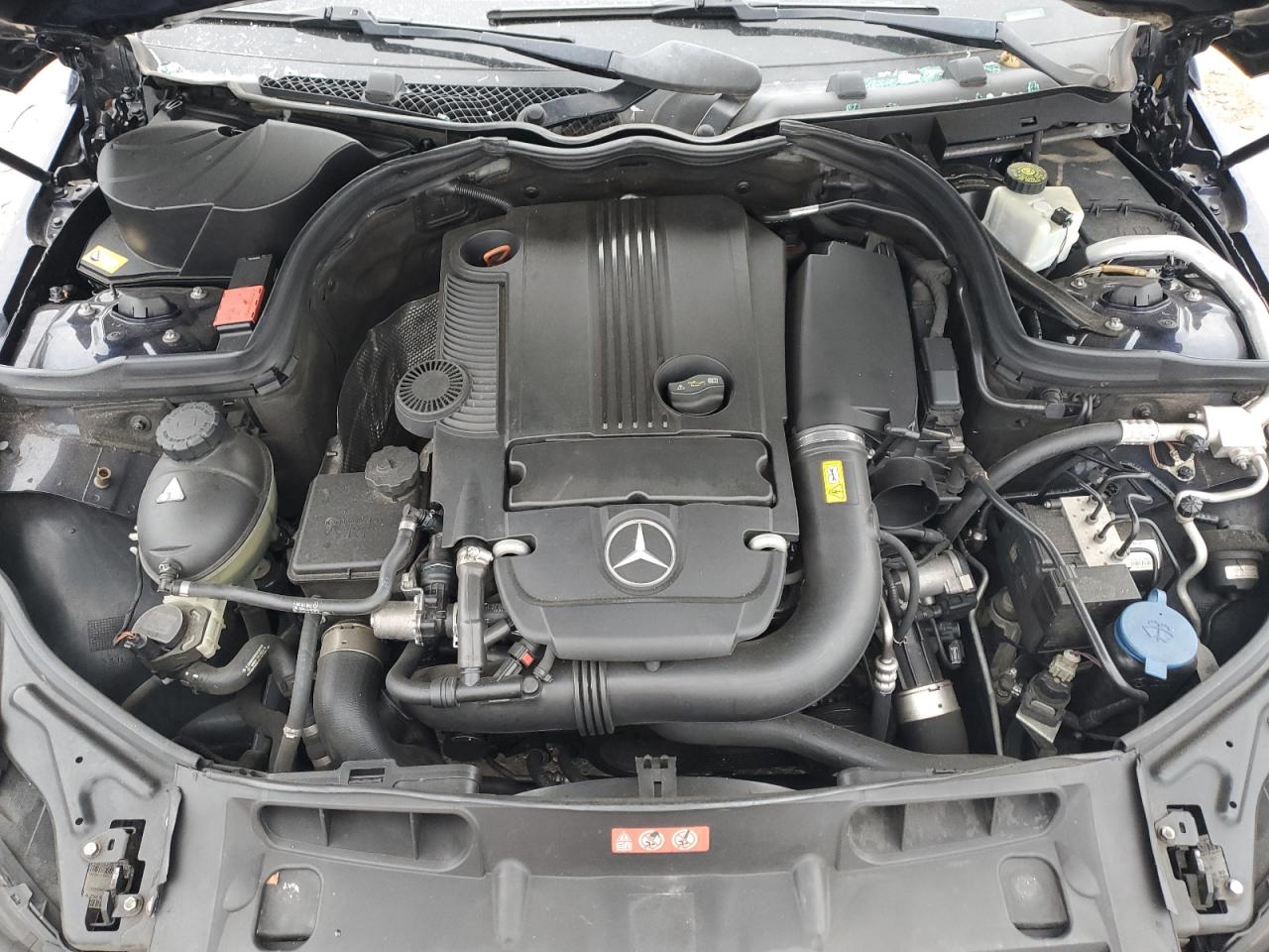 2013 Mercedes-Benz C-klasse VIN WDDGF4HB6DR299544 Copart auction photo, side damage thumbnail 12