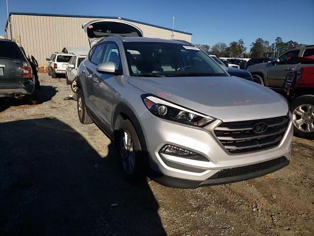 2016 Hyundai Tucson VIN KM8J33A47GU089384 Copart auction photo, rear end / minor dent/scratches damage thumbnail 11