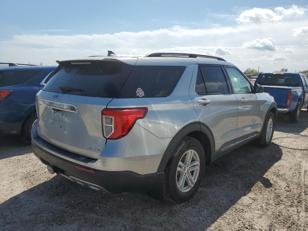 2021 Ford Explorer VIN 1FMSK8DH2MGB41775 Copart auction photo, water/flood damage thumbnail 3