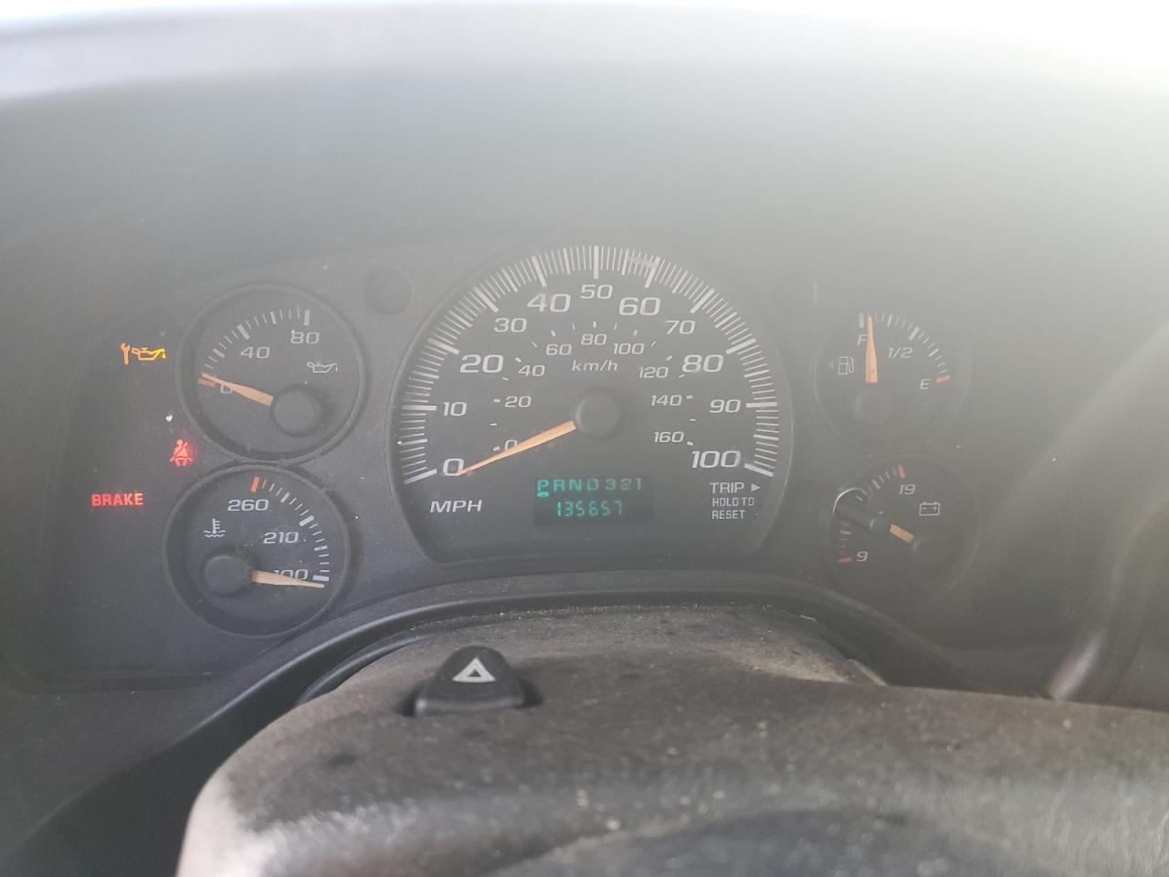 2006 GMC Savana VIN 1GTGG25V961219973 Copart auction photo, front end damage thumbnail 9