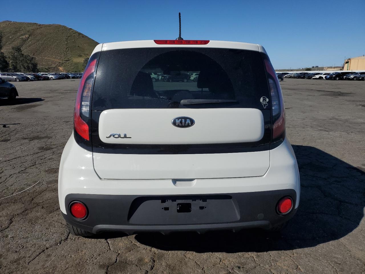 2018 KIA Soul VIN KNDJN2A29J7607234 Copart auction photo, side damage thumbnail 6
