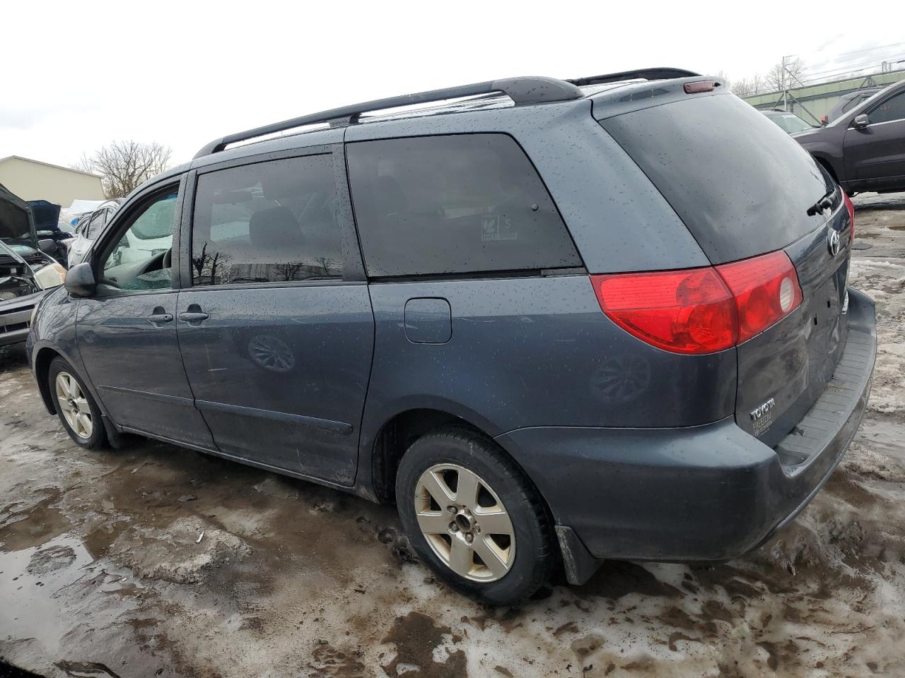 2009 Toyota Sienna VIN 5TDZK23C59S228797 Copart auction photo, side damage thumbnail 2