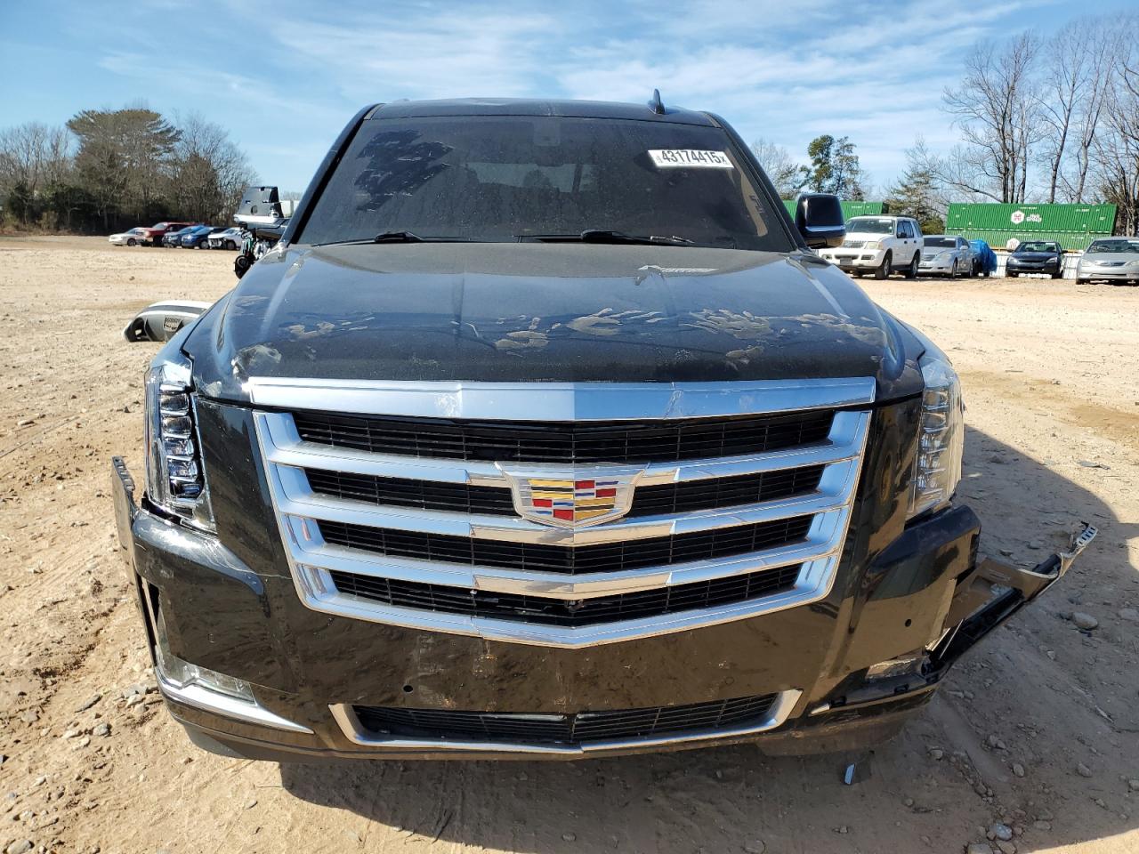 2019 Cadillac Escalade VIN 1GYS3AKJ1KR357188 Copart auction photo, front end / side damage thumbnail 5