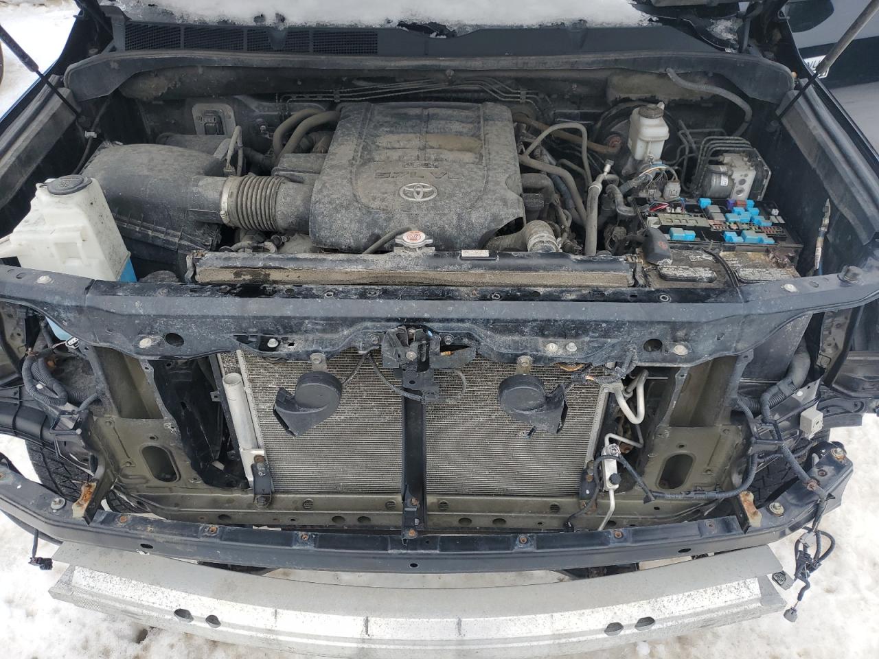 2021 Toyota Tundra VIN 5TFAY5F18MX976700 Copart auction photo, undercarriage / front end damage thumbnail 11