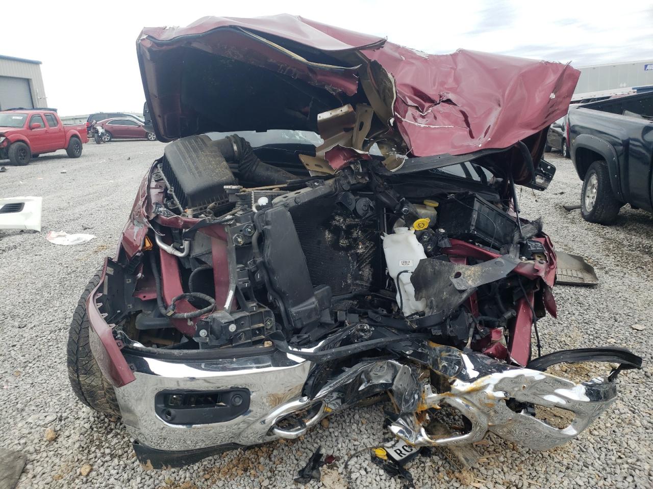 2019 RAM 1500 VIN 1C6SRFJT2KN640783 Copart auction photo, all over damage thumbnail 5