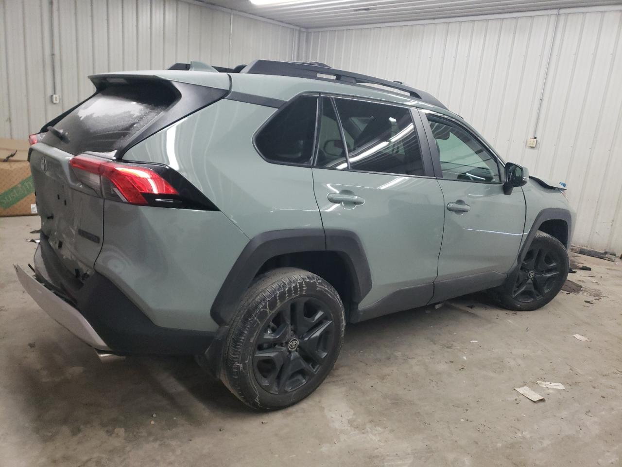 2023 Toyota RAV 4 VIN 2T3J1RFV4PW407477 Copart auction photo, front end / rear end damage thumbnail 3