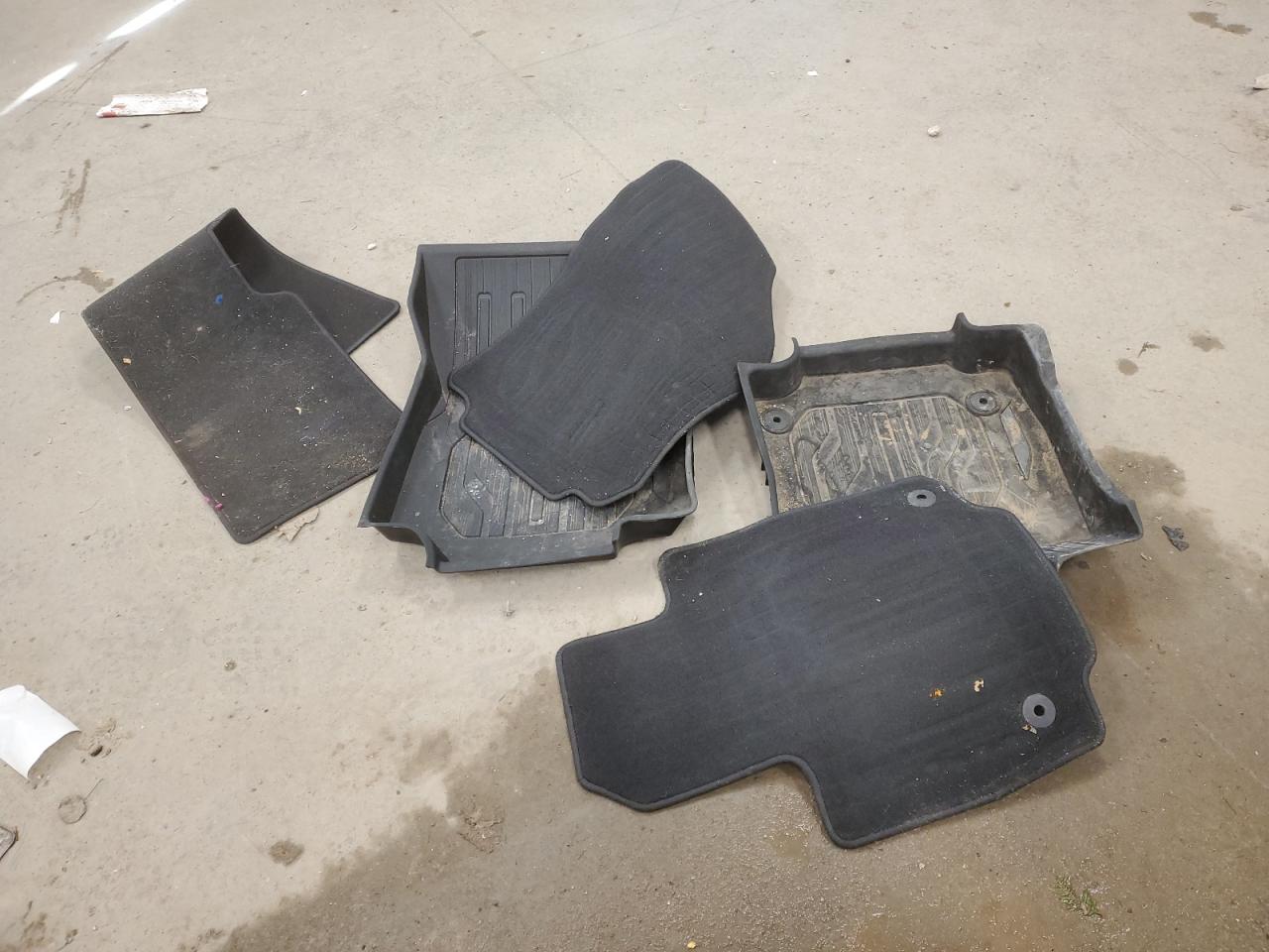 2019 GMC Terrain VIN 3GKALVEXXKL317020 Copart auction photo, front end damage thumbnail 13