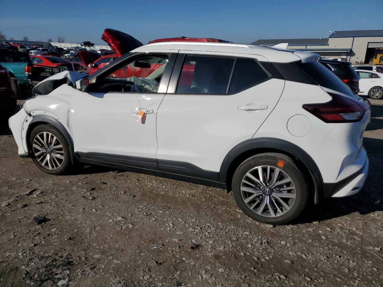 2024 Nissan Kicks VIN 3N1CP5CV7RL473961 Copart auction photo, front end / minor dent/scratches damage thumbnail 2