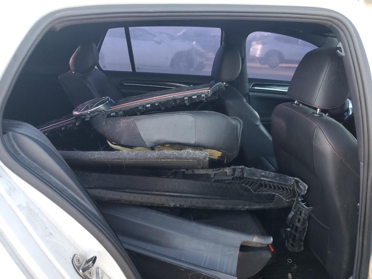 2015 Volkswagen GTI VIN 3VW4T7AU7FM094402 Copart auction photo, rear end / front end damage thumbnail 10