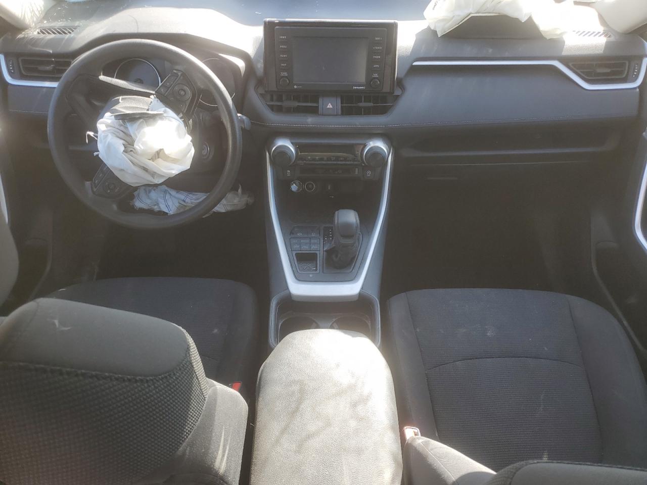 2021 Toyota RAV 4 VIN 2T3F1RFV8MC228264 Copart auction photo, front end / minor dent/scratches damage thumbnail 8