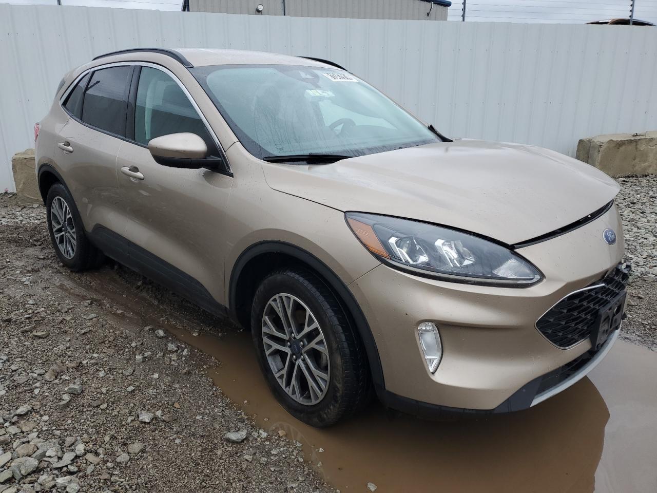 2021 Ford Escape VIN 1FMCU9H64MUA65541 Copart auction photo, front end damage thumbnail 4