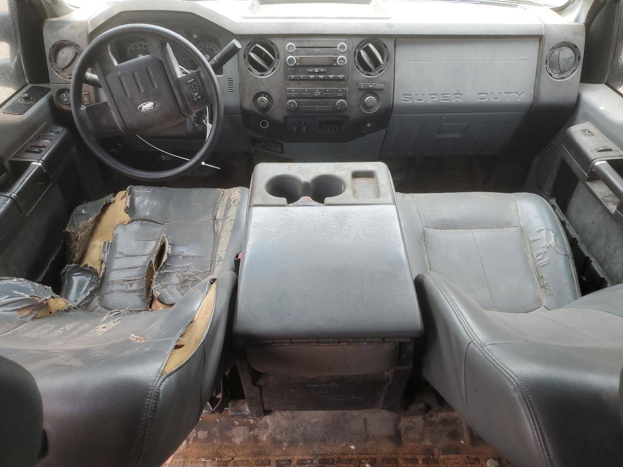 2013 Ford F250 VIN 1FT7W2B67DEA99032 Copart auction photo, minor dent/scratches / hail damage thumbnail 8