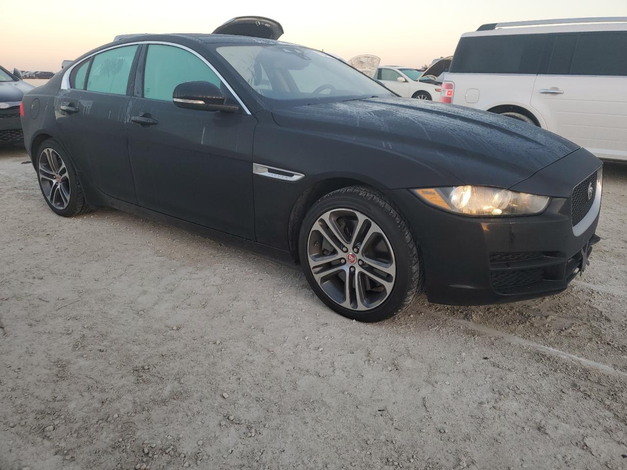 2017 Jaguar XE VIN SAJAJ4BV8HA960613 Copart auction photo, mechanical damage thumbnail 4