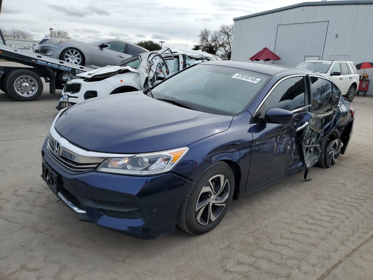 2017 Honda Accord VIN 1HGCR2F37HA047095