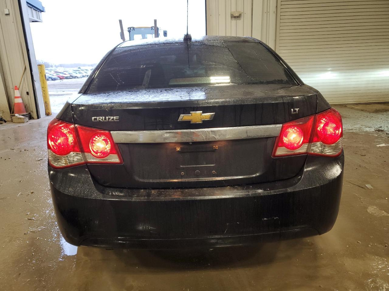 2016 Chevrolet Cruze VIN 1G1PE5SB4G7176281 Copart auction photo, front end damage thumbnail 6