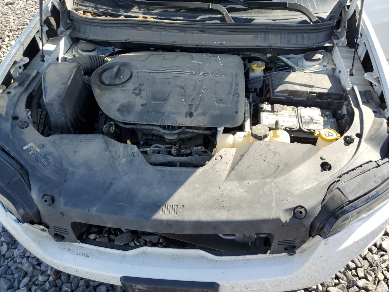 2019 Jeep Grand Cherokee VIN 1C4PJMDX3KD107632 Copart auction photo, front end / side damage thumbnail 13
