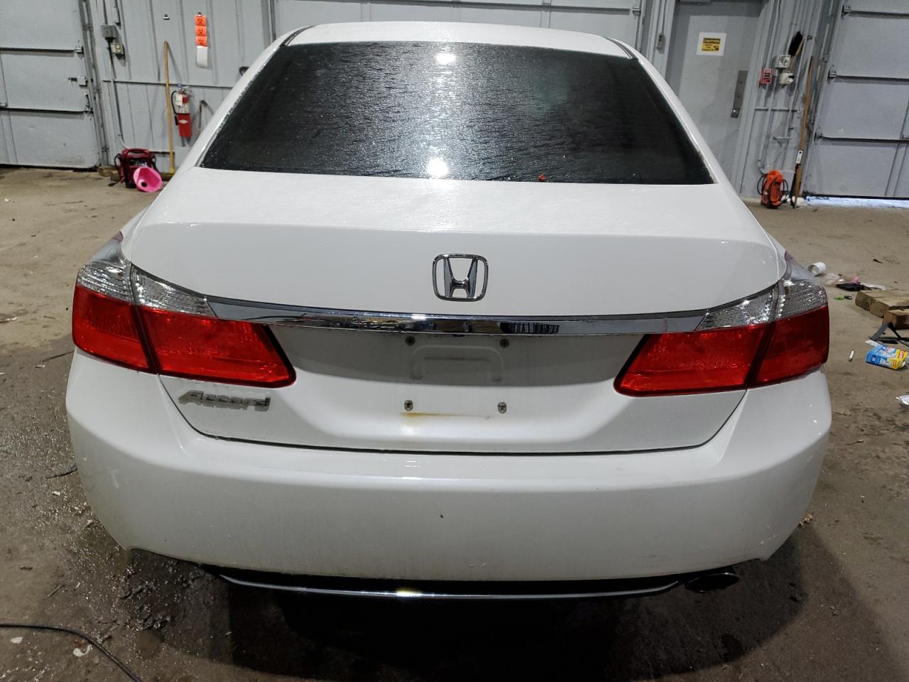 2014 Honda Accord VIN 1HGCR2F31EA065605 Copart auction photo, front end / minor dent/scratches damage thumbnail 6