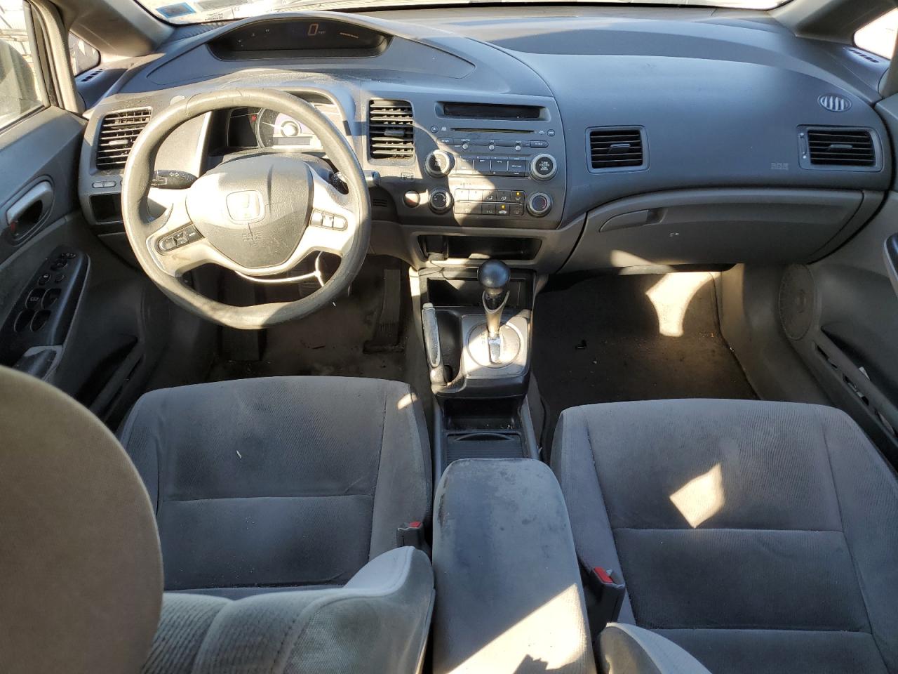 2008 Honda Civic VIN 2HGFA16848H501864 Copart auction photo, rear end / minor dent/scratches damage thumbnail 8