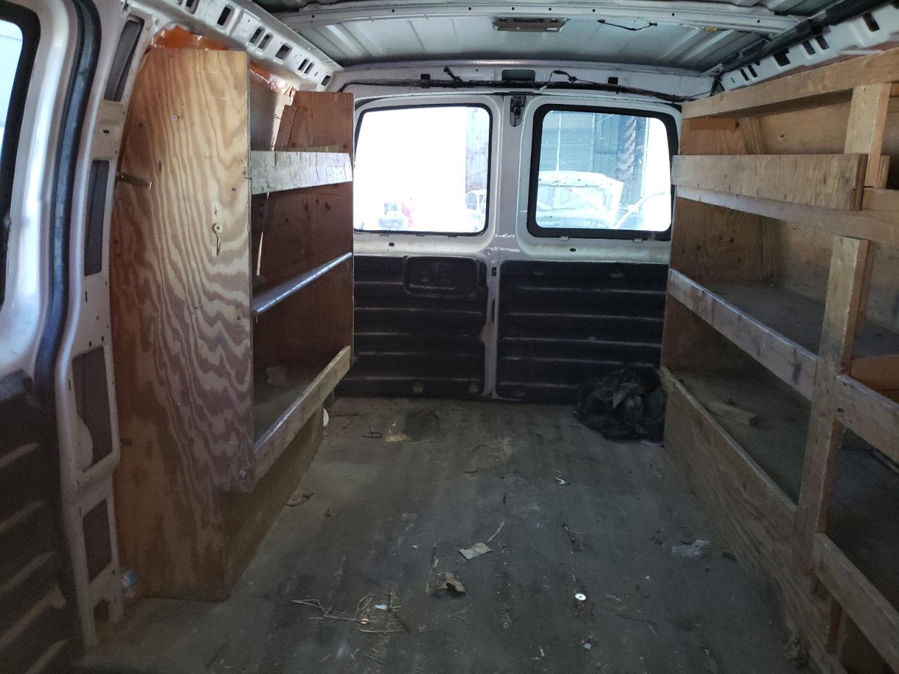 2013 Chevrolet Express VIN 1GCWGFBAXD1147621 Copart auction photo, front end / minor dent/scratches damage thumbnail 10
