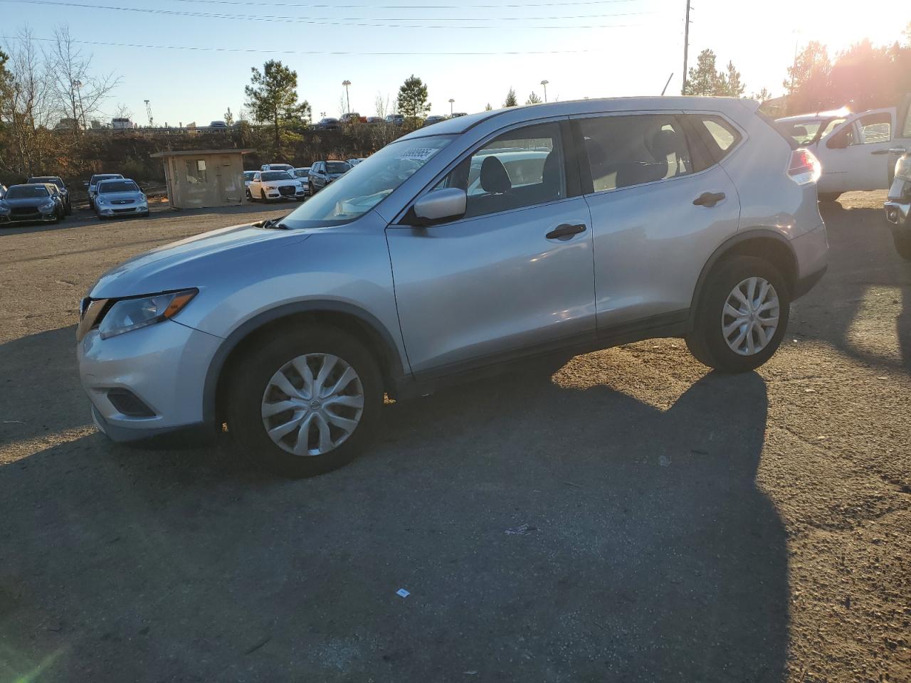 2016 Nissan Rogue VIN JN8AT2MT0GW008235