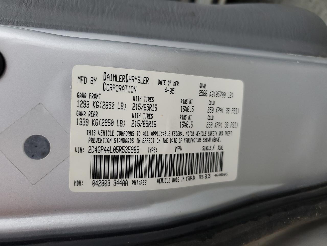 2005 Dodge Caravan VIN 2D4GP44L05R535965 Copart auction photo, top/roof damage thumbnail 12