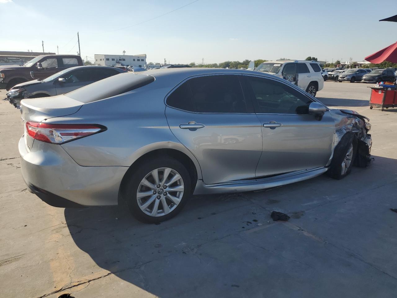 2019 Toyota Camry VIN 4T1B11HK8KU772383 Copart auction photo, front end damage thumbnail 3