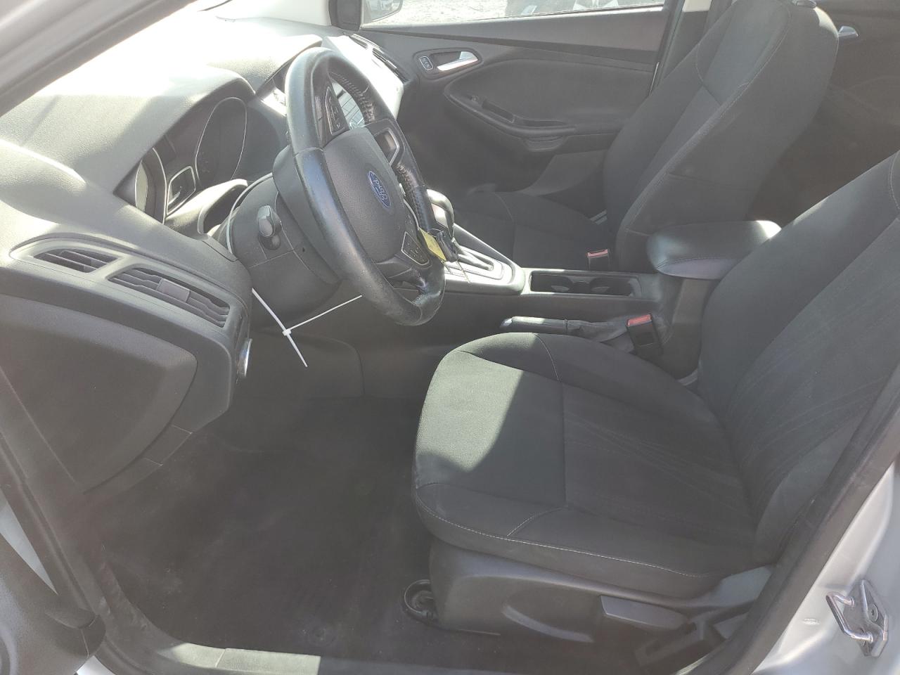2016 Ford Focus VIN 1FADP3K25GL287606 Copart auction photo, rear end / front end damage thumbnail 7