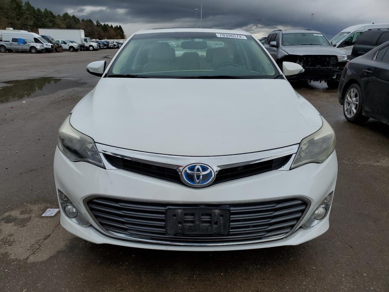 2013 Toyota Avalon VIN 4T1BD1EB1DU015758 Copart auction photo, rear end / minor dent/scratches damage thumbnail 5