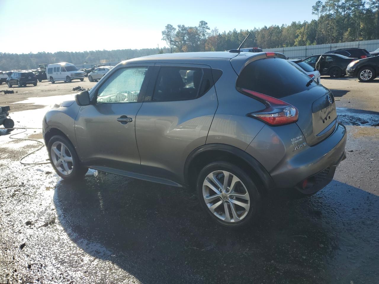 2016 Nissan Juke VIN JN8AF5MR5GT608876 Copart auction photo, front end damage thumbnail 2