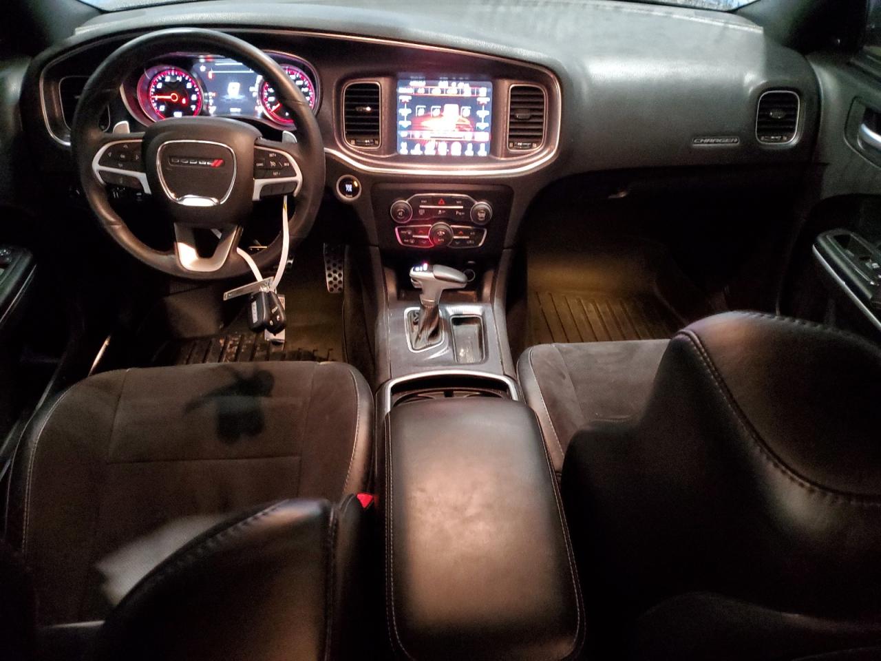 2016 Dodge Charger VIN 2C3CDXGJ1GH225417 Copart auction photo, rear end / minor dent/scratches damage thumbnail 8