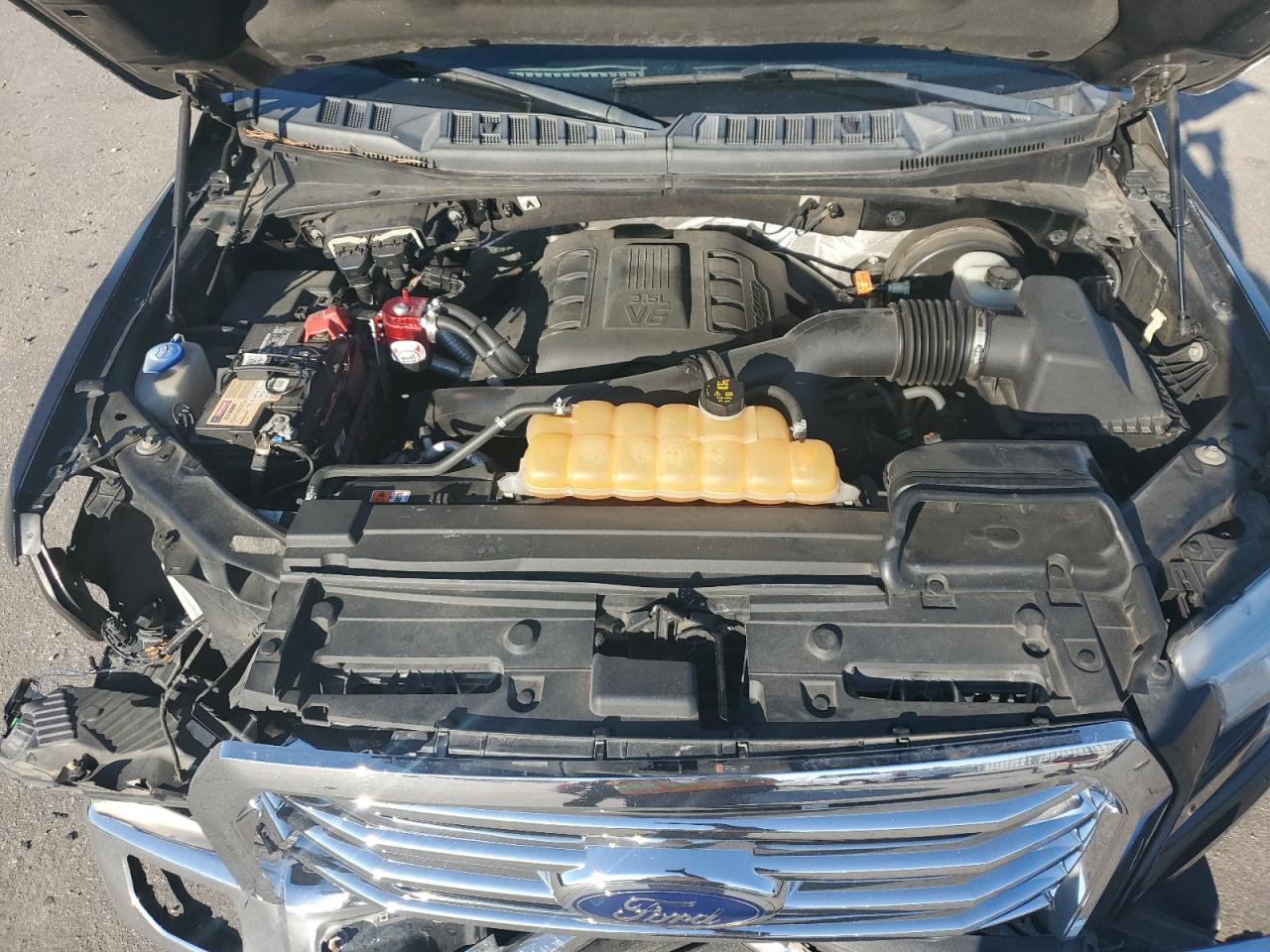 2015 Ford F-150 VIN 1FTEW1CG5FKE33295 Copart auction photo, front end damage thumbnail 11