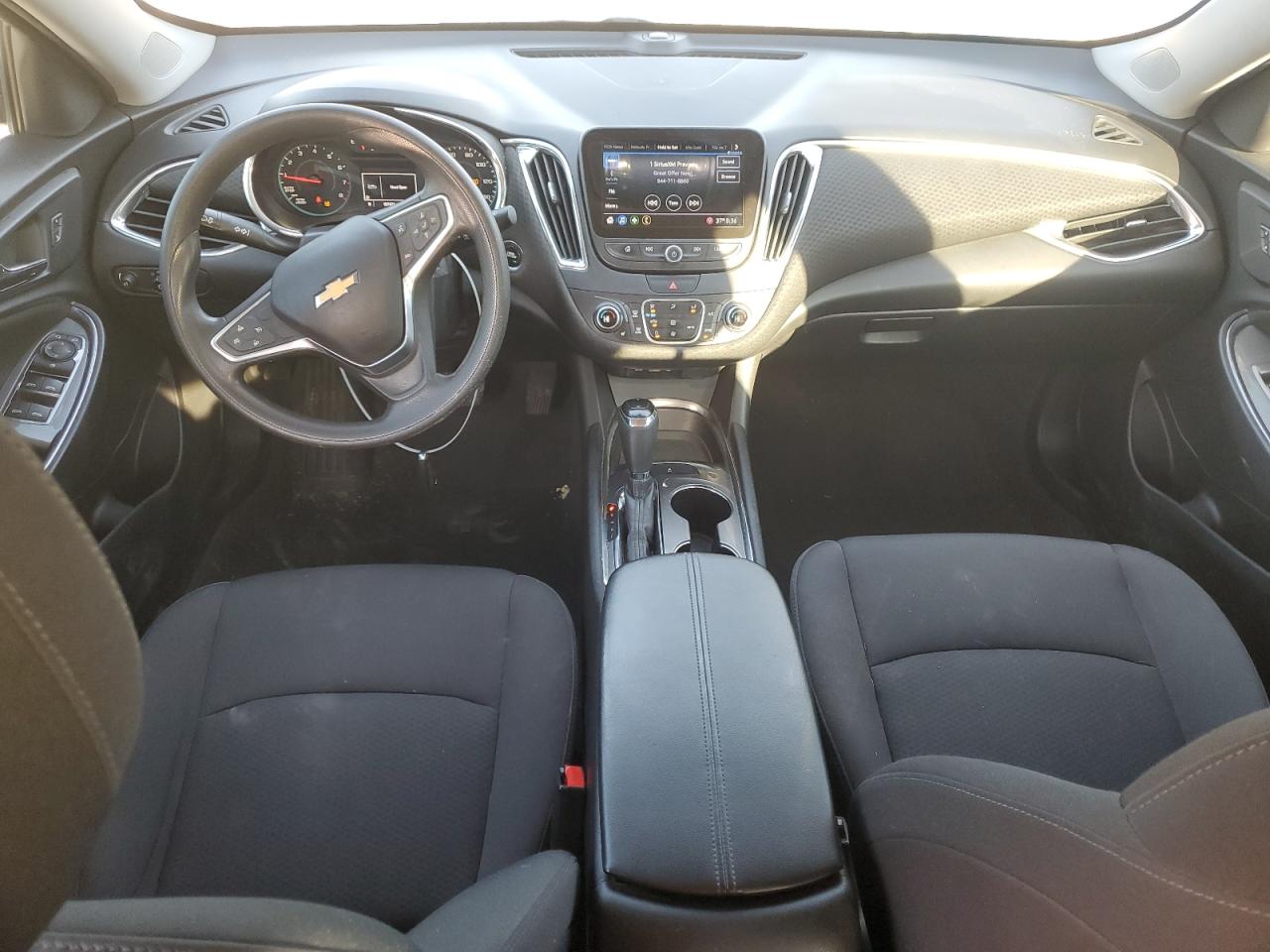 2019 Chevrolet Malibu VIN 1G1ZD5ST4KF139623 Copart auction photo, hail damage thumbnail 8