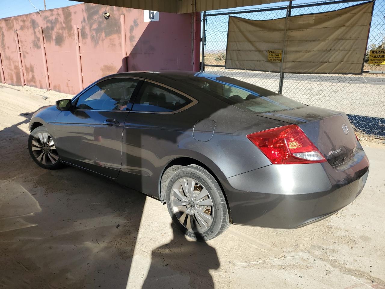 2011 Honda Accord VIN 1HGCS1B31BA015318 Copart auction photo, front end / undercarriage damage thumbnail 2