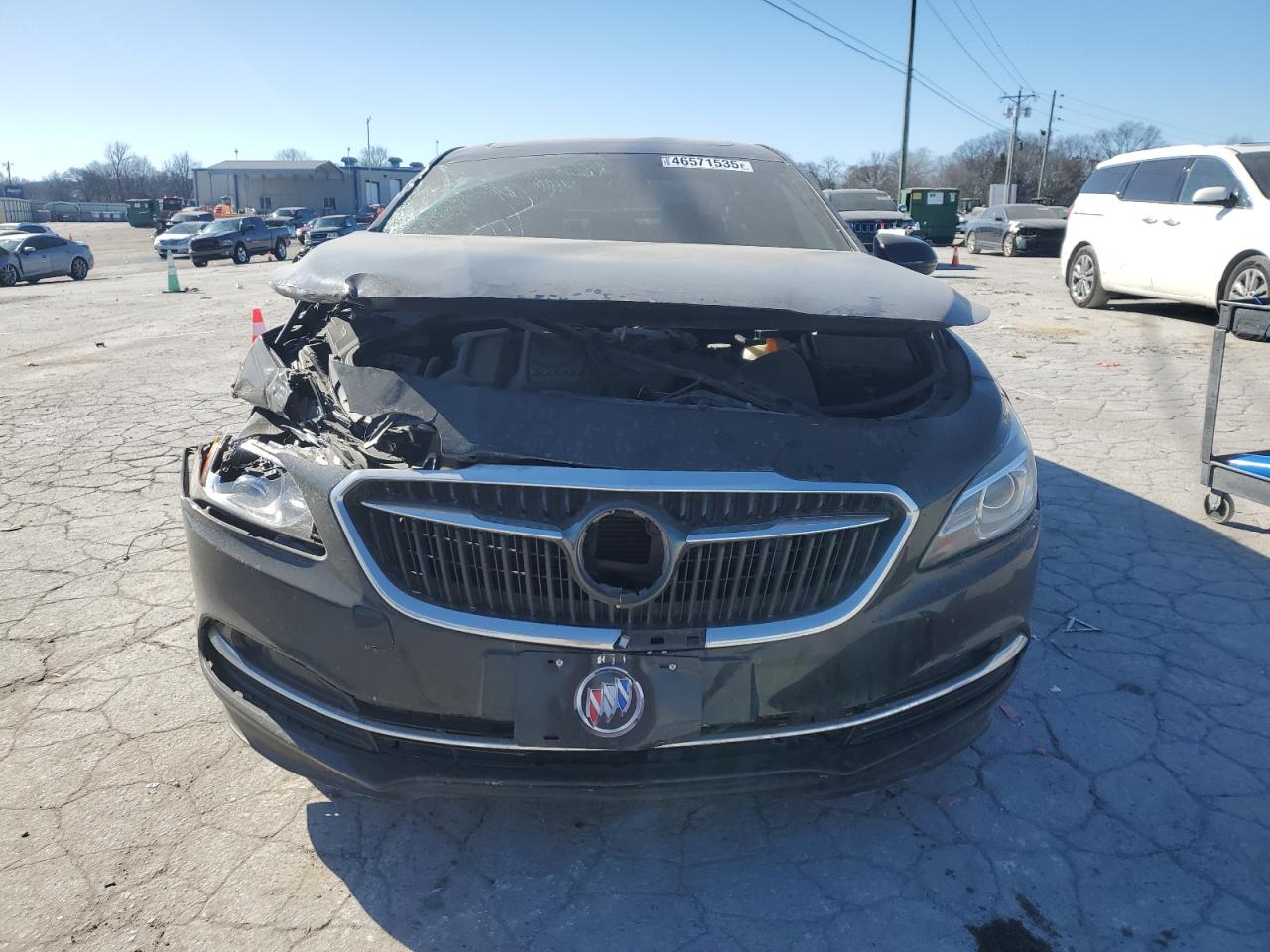 2017 Buick LaCrosse VIN 1G4ZR5SSXHU152313 Copart auction photo, front end damage thumbnail 5