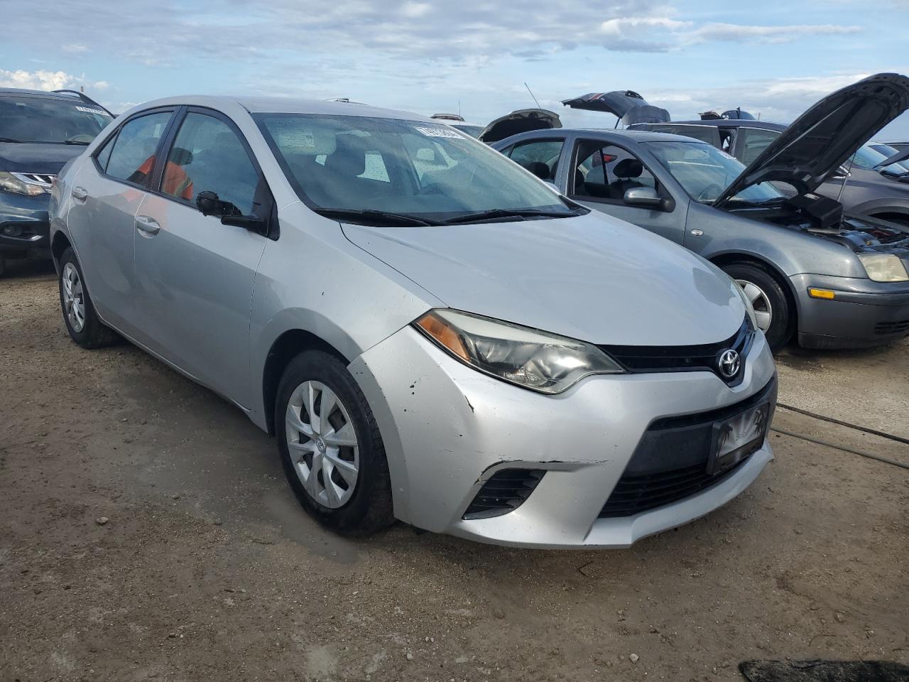2015 Toyota Corolla VIN 2T1BURHE6FC357599 Copart auction photo, water/flood damage thumbnail 4