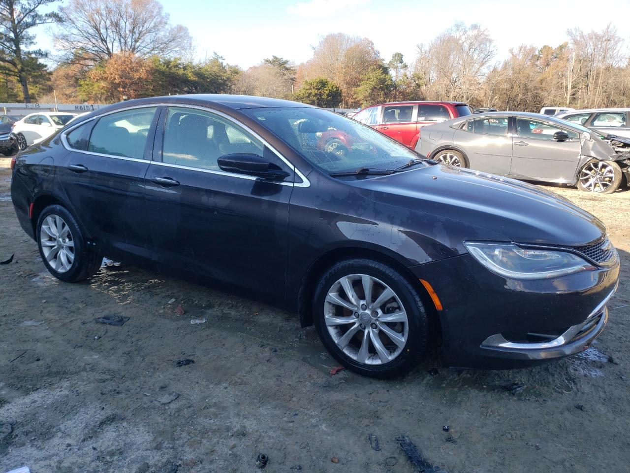 2015 Chrysler 200 VIN 1C3CCCCG6FN524154 Copart auction photo, front end / side damage thumbnail 4
