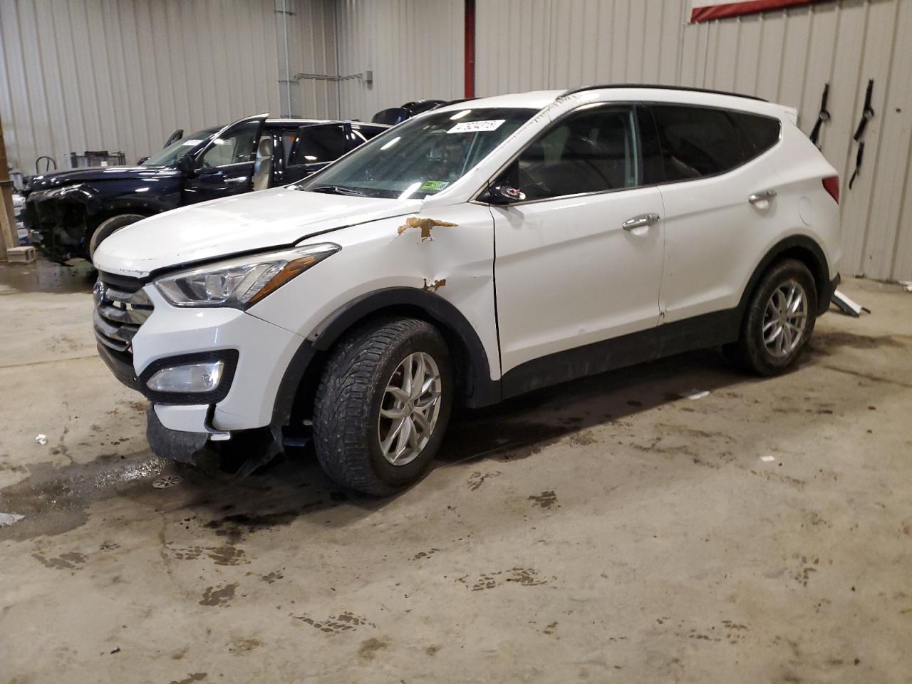 2014 Hyundai Santa Fe VIN 5XYZU3LB0EG156633