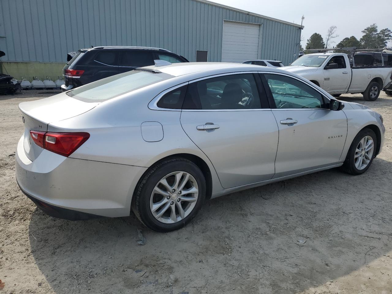 2018 Chevrolet Malibu VIN 1G1ZD5ST1JF262262 Copart auction photo, rear end / minor dent/scratches damage thumbnail 3