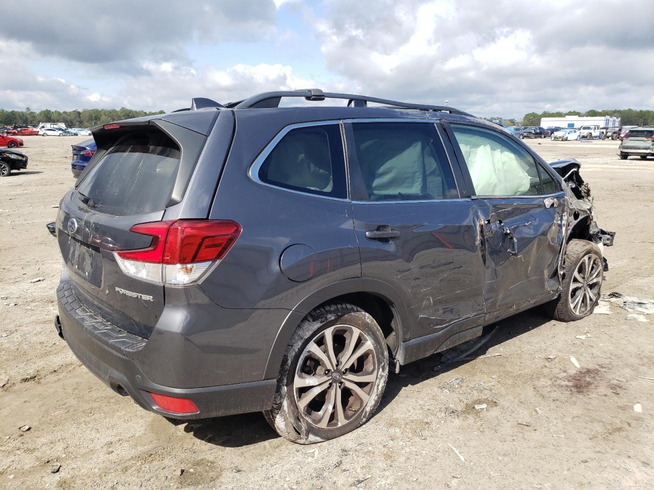 2020 Subaru Forester VIN JF2SKAUC1LH408740 Copart auction photo, all over damage thumbnail 3