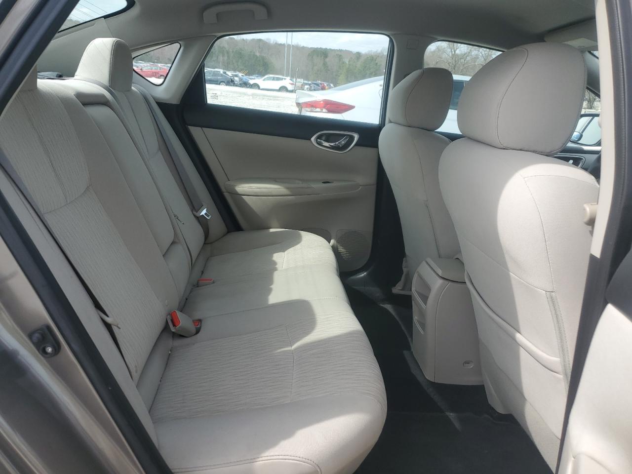 2015 Nissan Sentra VIN 3N1AB7AP0FL685716 Copart auction photo, mechanical / minor dent/scratches damage thumbnail 10
