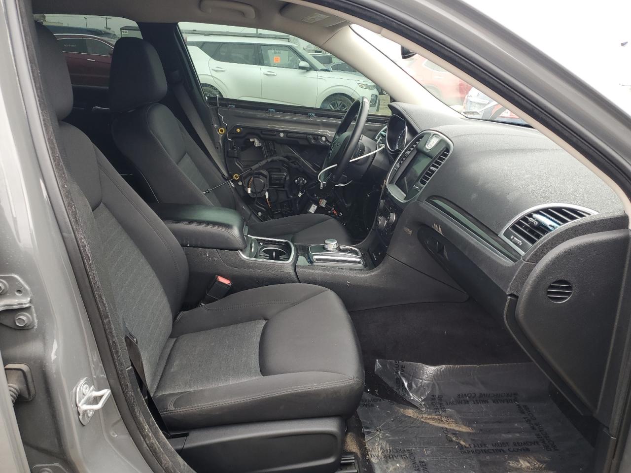 2018 Chrysler 300 VIN 2C3CCARG8JH276101 Copart auction photo, front end / rear end damage thumbnail 7